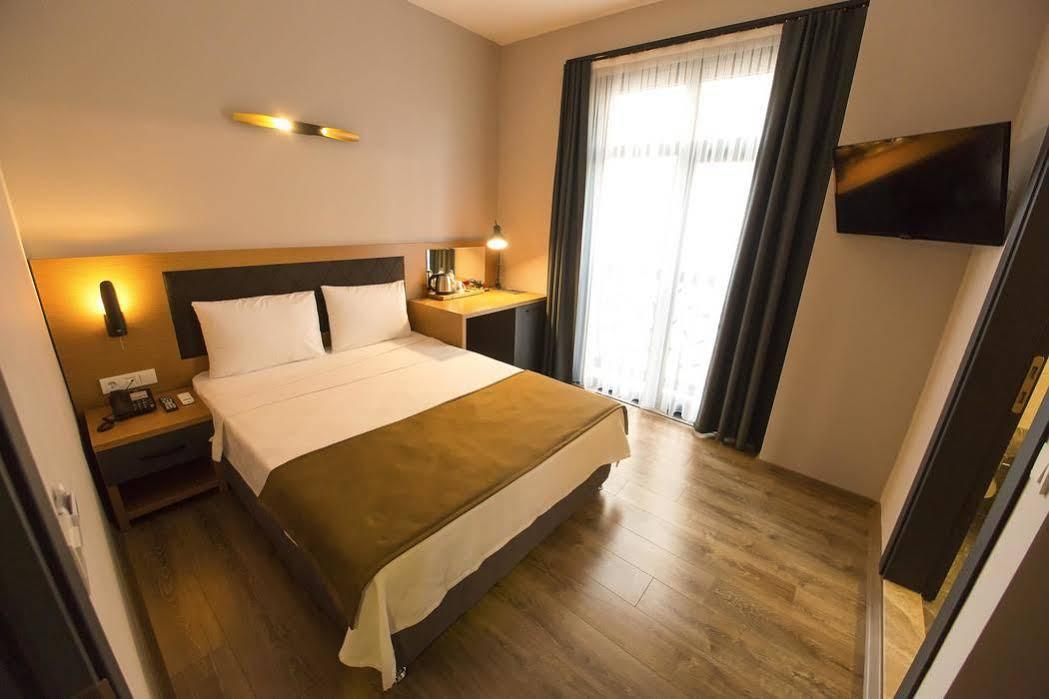 Big Point Plus Hotel Biga Екстериор снимка