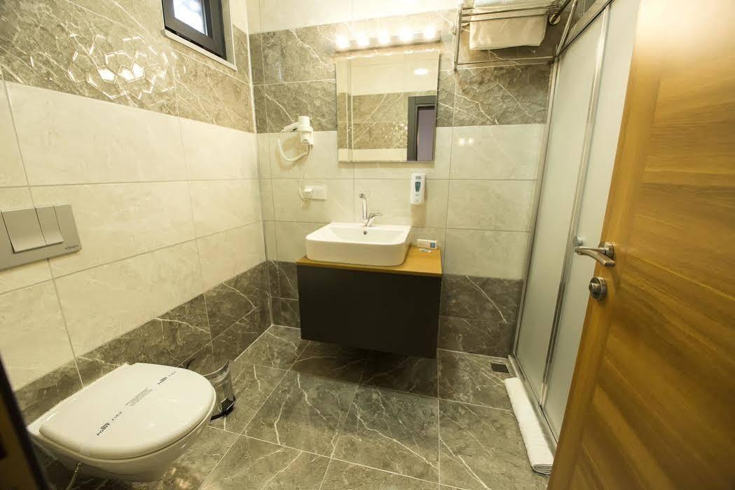 Big Point Plus Hotel Biga Екстериор снимка