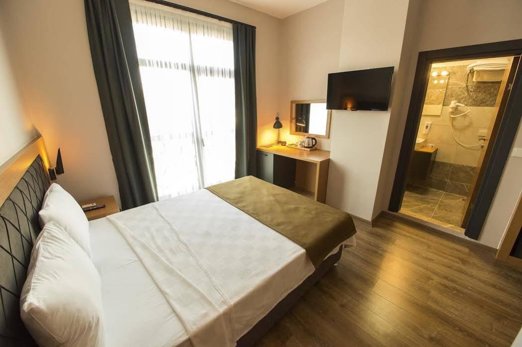 Big Point Plus Hotel Biga Екстериор снимка